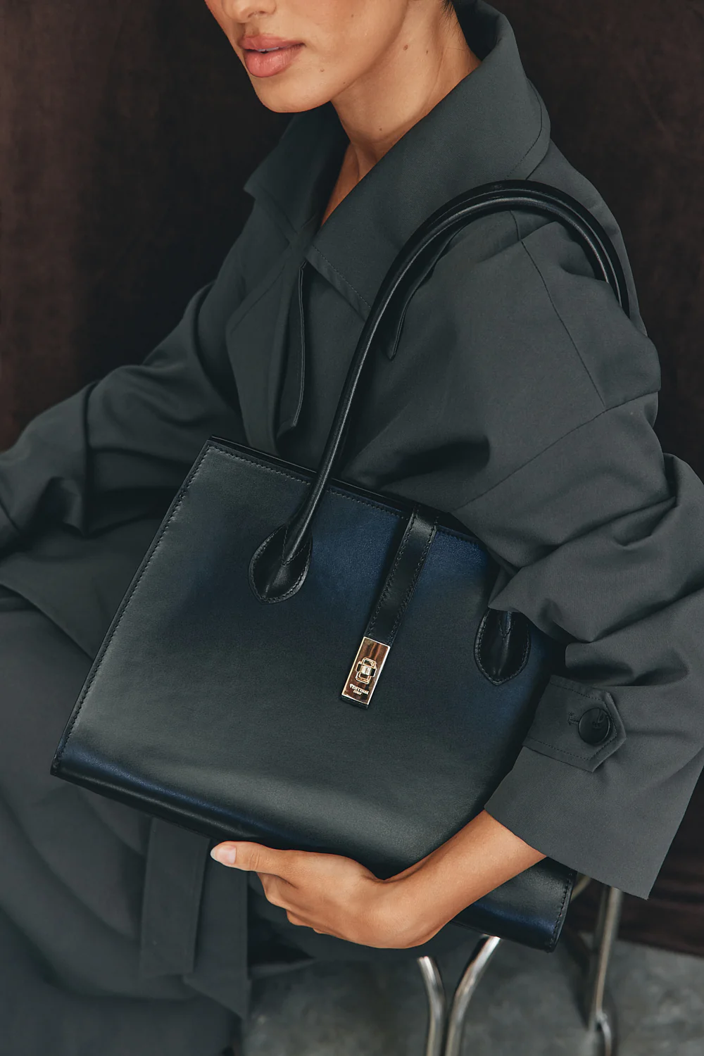 Ava Structured Leather Tote - Image 5