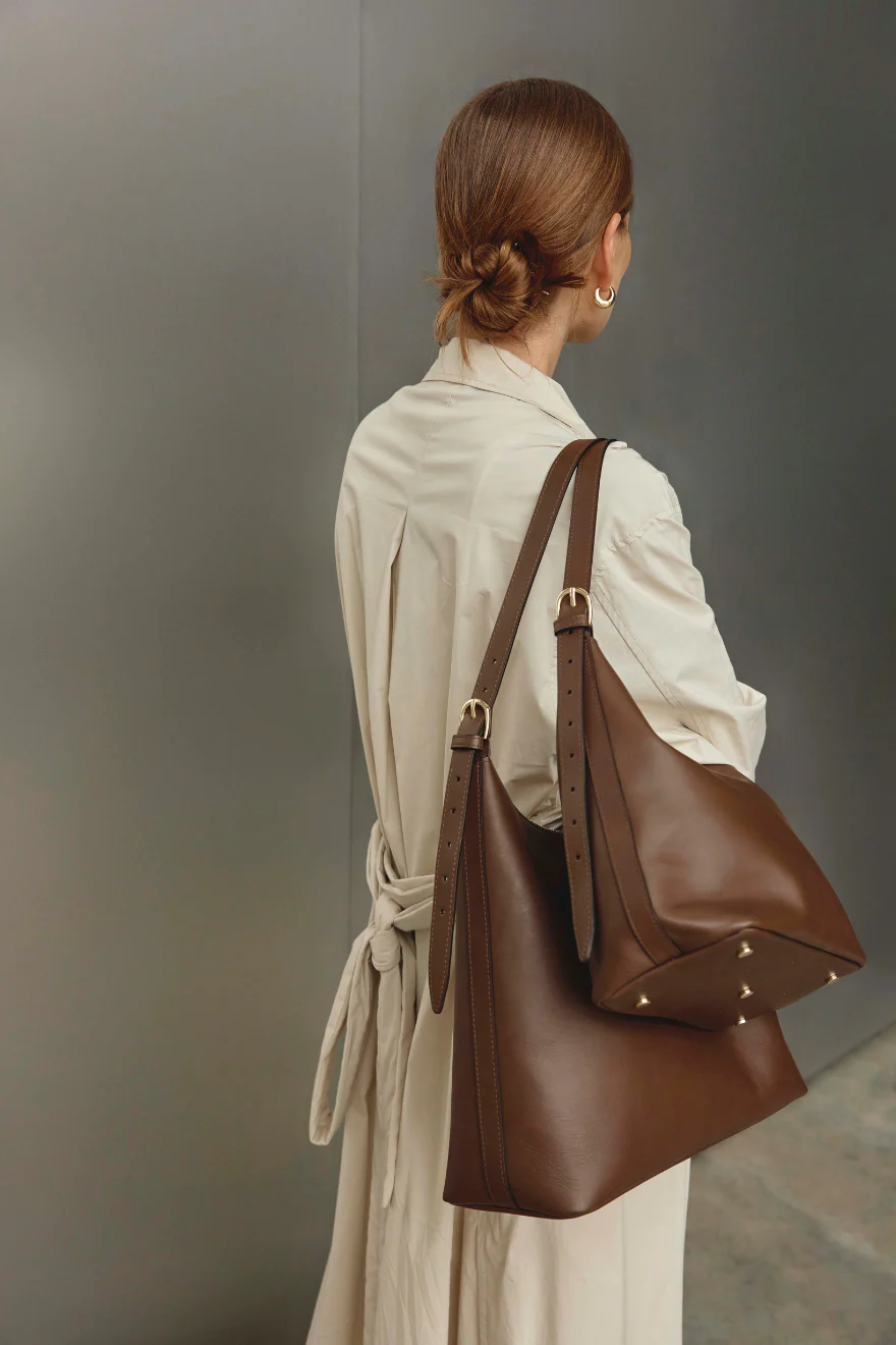 Harper Large Chocolate Leather Hobo - Image 6