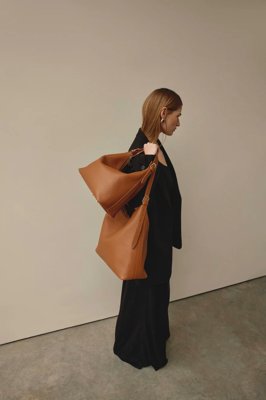 Harper Large Tan Leather Hobo - Image 7