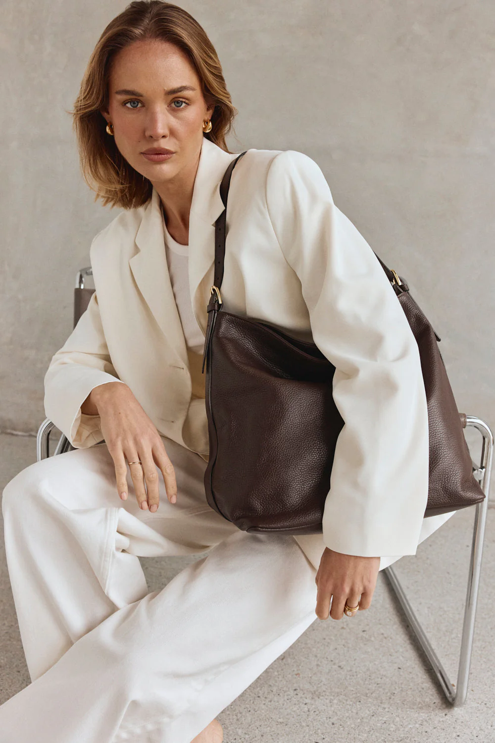 Serena Dark Chocolate Leather Hobo Bag - Image 3