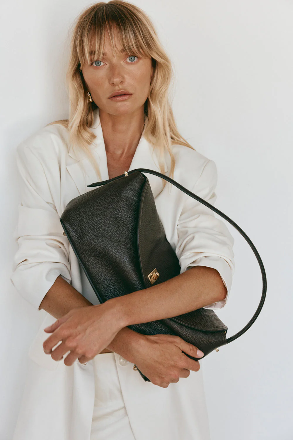 Sloane Large Dark Chocolate Leather Top Handle Crossbody - Image 5