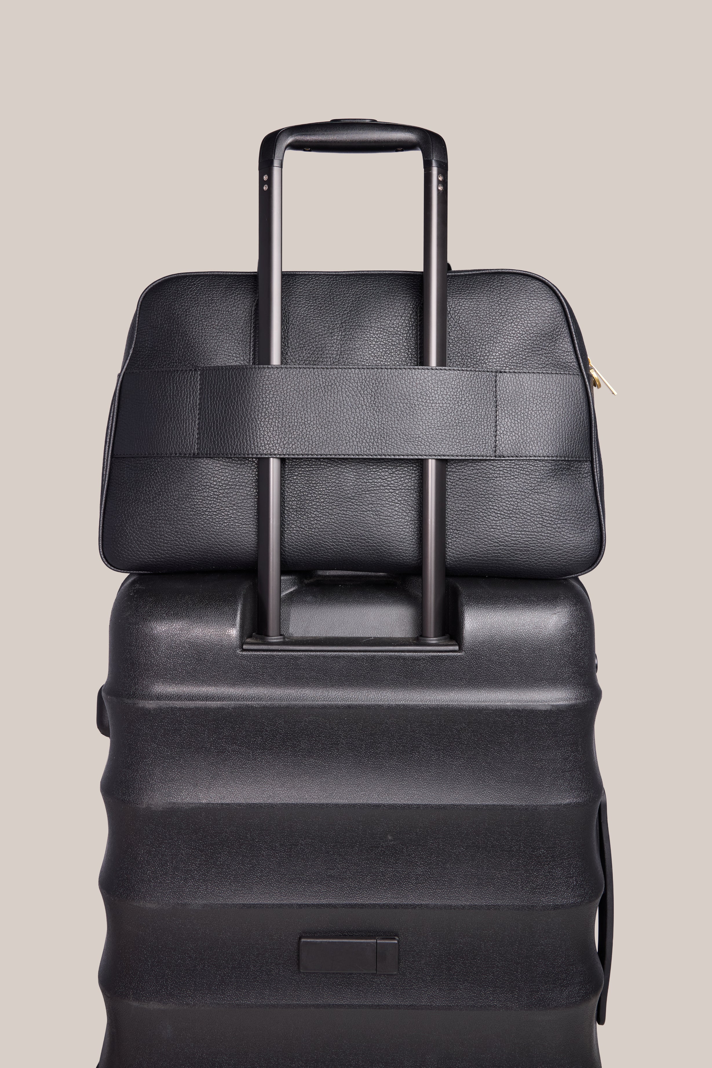 Vera Black Large Bowler Bag - Image 4